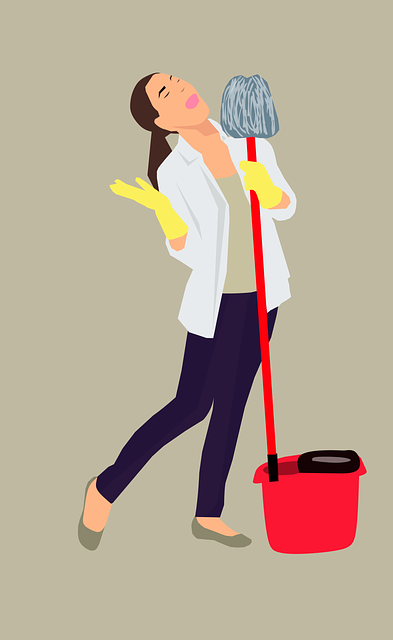 Best spring cleaning tips - Image of a cleaning lady